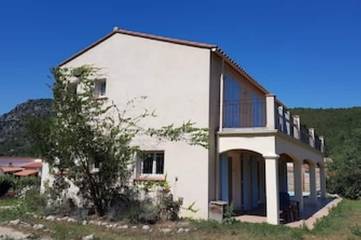 Villa pour 4 personnes, avec jardin dans les Pyrénées