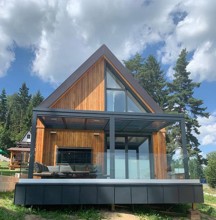 Ferienhaus für 8 Personen, mit Terrasse und Ausblick sowie Seeblick, mit Haustier - 1
