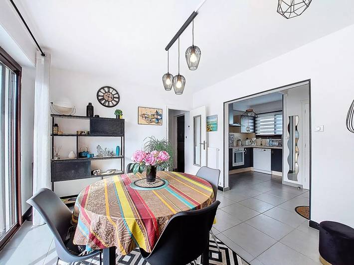 Gîte pour 4 personnes, avec balcon dans Plage Pontaillac - 3