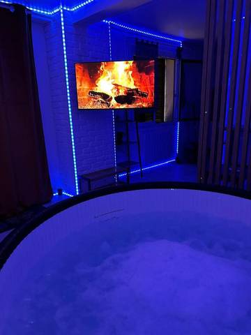 Gîte pour 2 personnes, avec terrasse et jacuzzi à Corbeil-Essonnes