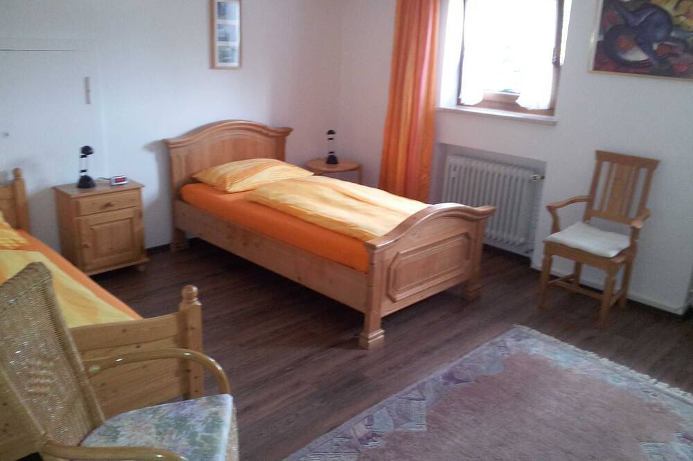 Entire apartment, Vacation apartment Haulle, Kreuth-Scharling am Tegernsee - Holiday apartment in Kreuth, Bavarian Alps