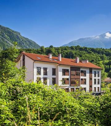 Gîte pour 6 personnes, avec vue et terrasse dans Arenas de Cabrales