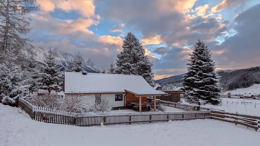 Ferienhaus für 7 Personen, mit Garten