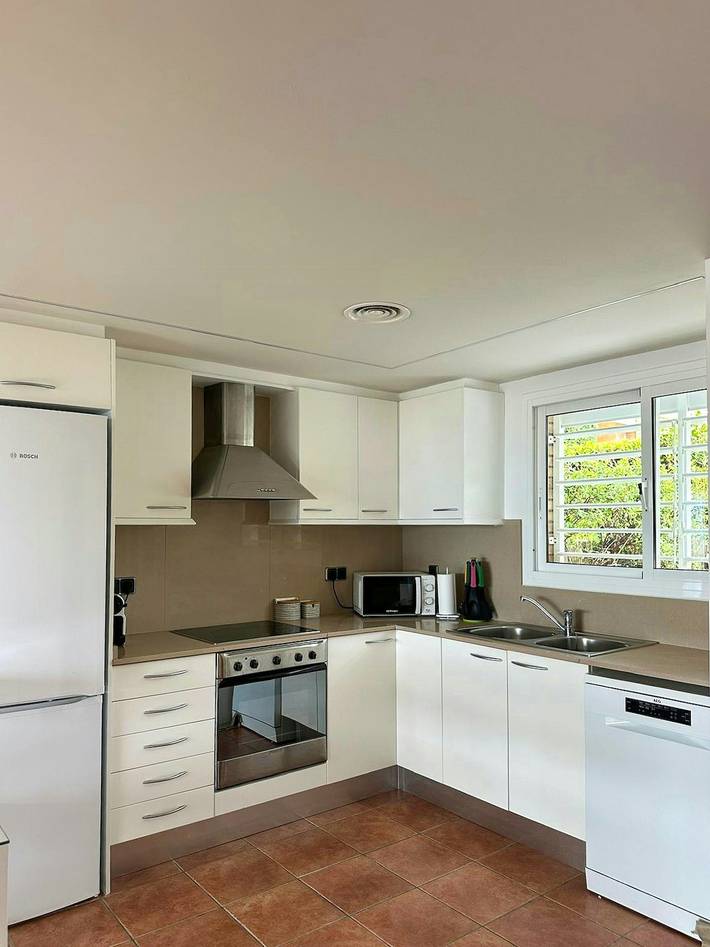 Ferienhaus für 7 Personen, mit Terrasse und Garten in Altafulla - 4