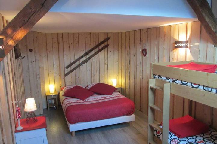 Gîte pour 6 personnes, avec terrasse à Sapois - 2