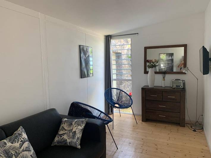 Gîte pour 4 personnes, avec jardin et vue à La Saline les Bains - 4