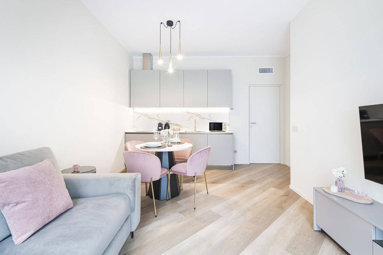 Entire apartment, Duomo Deluxe Apartments #1 in Milan, Milan Province