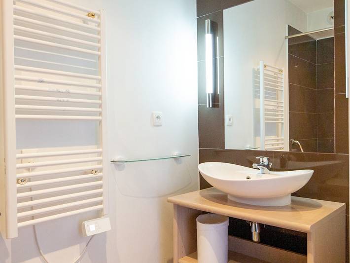 Studio pour 4 personnes, avec piscine et terrasse dans les Alpes-de-Haute-Provence - 2
