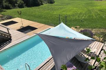 Gîte pour 6 personnes, avec jardin à Montagrier