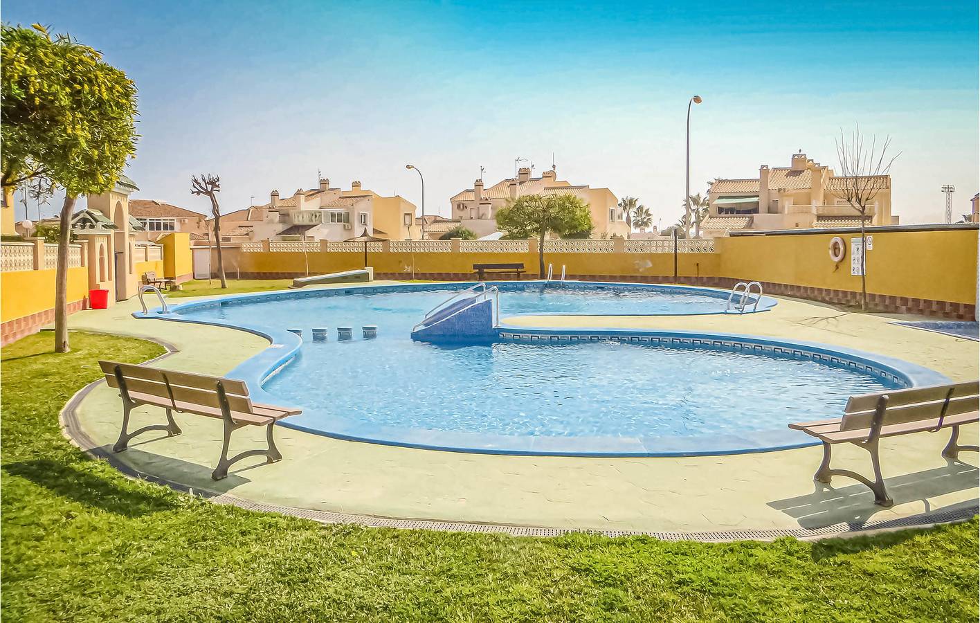 Appartement am Meer mit Terrasse, Pool & WiFi in Orihuela, Costa Blanca