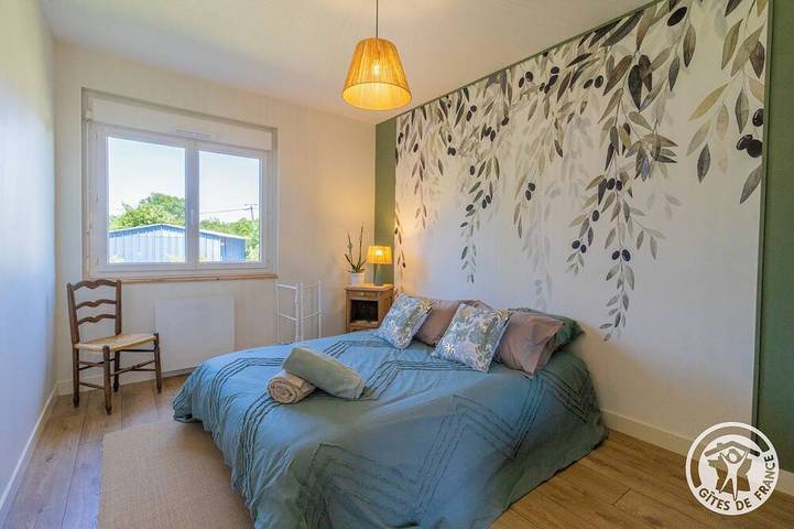 Location de vacances pour 6 personnes, avec piscine et jardin ainsi que jacuzzi et terrasse à Angrie - 2