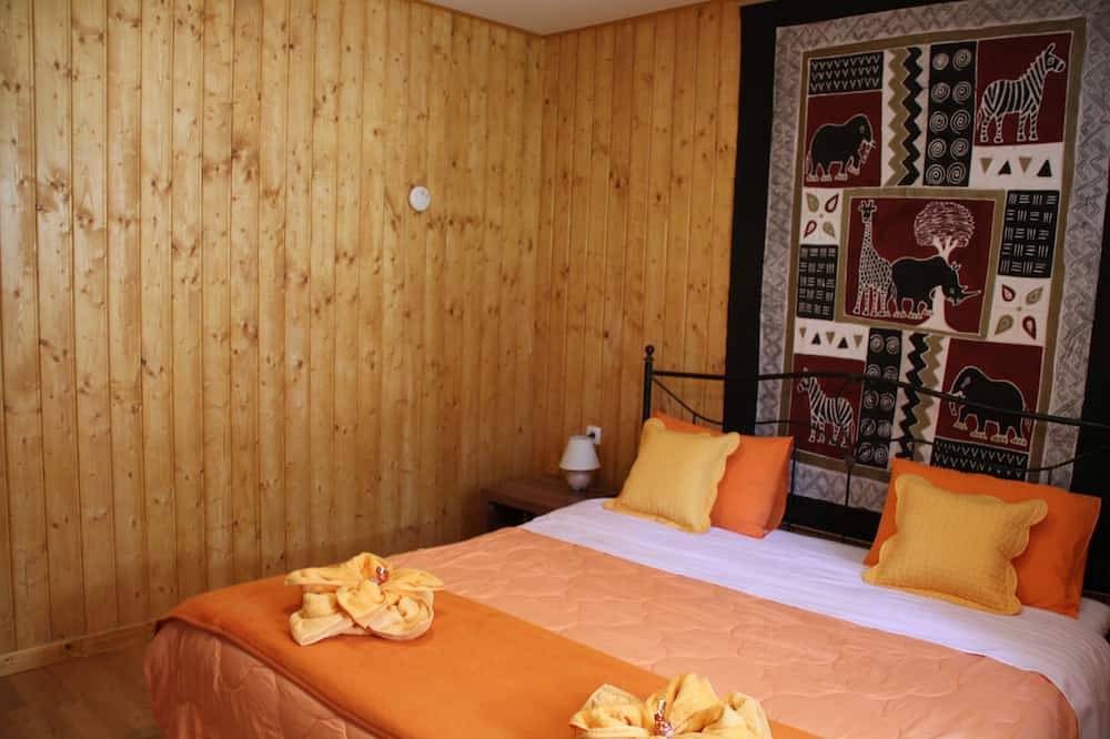 Holzhaus im Naturliebhaberpark Plitvicer Seen in Rudanovac, Plitvicer Seen