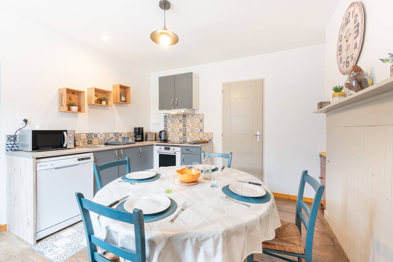 Ferienhaus 'Chez Bob' mit Bergblick und Wi-Fi in Hèches, Hautes-Pyrénées