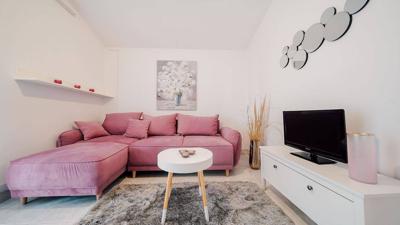 Ganze Ferienwohnung, Ferienwohnung für 3 Personen mit Garten in Ljubac, Zadar