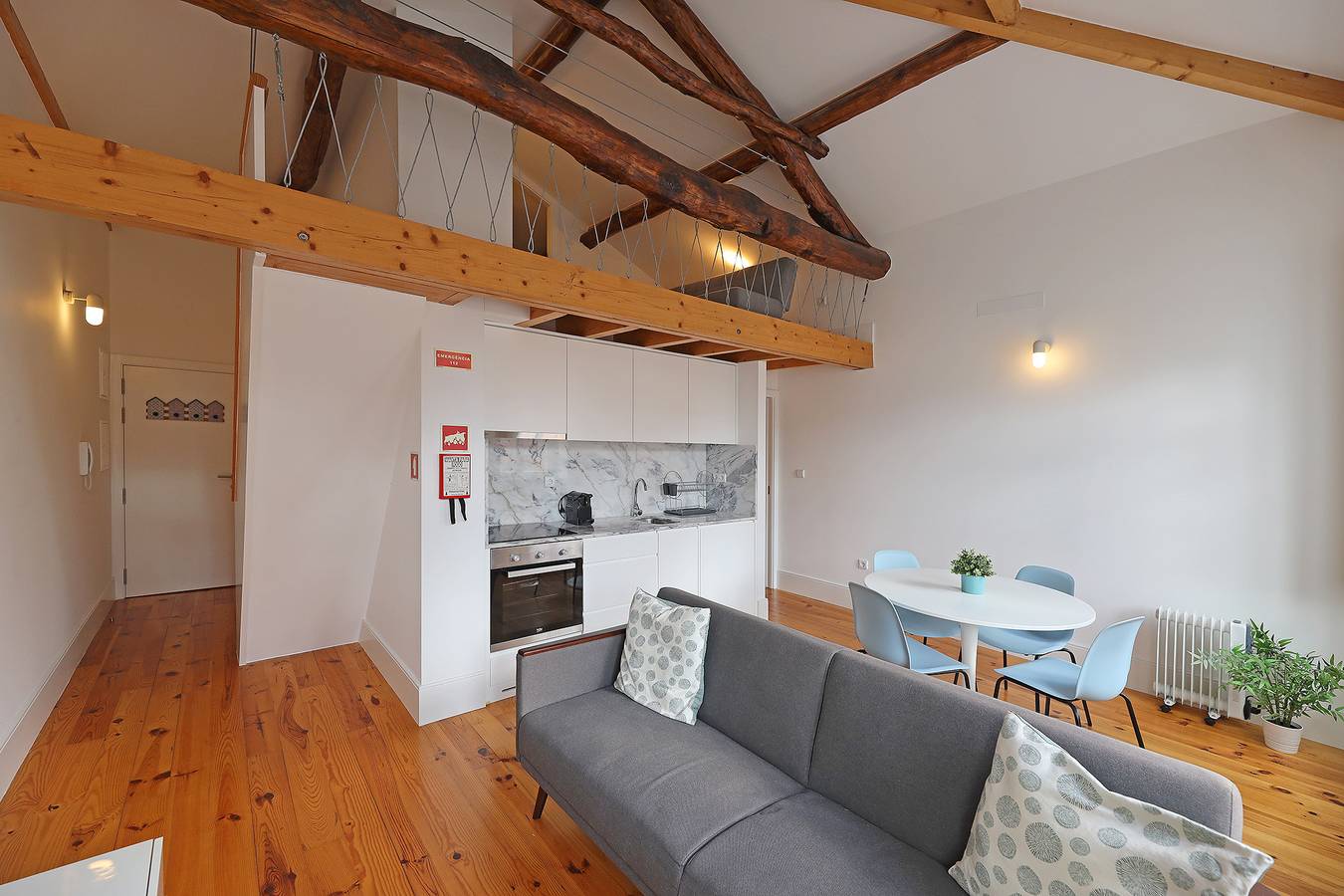 Entire apartment, Flh Porto Santa Catarina Duplex in Santo Ildefonso, Porto
