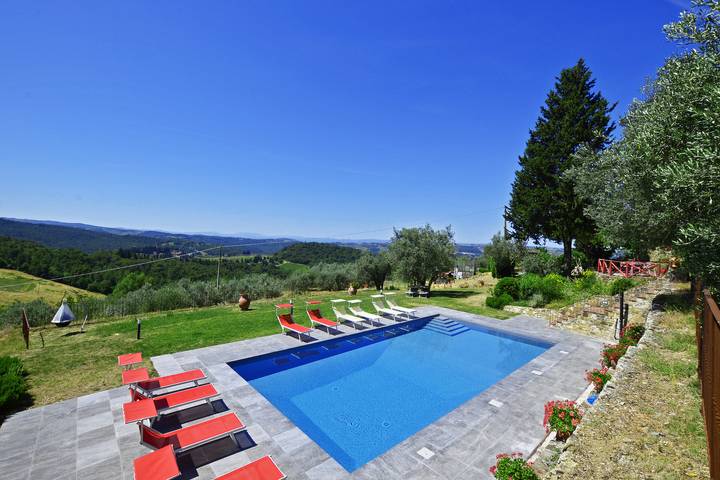 Villa for 4 people, with pool and terrace, child-friendly - 1