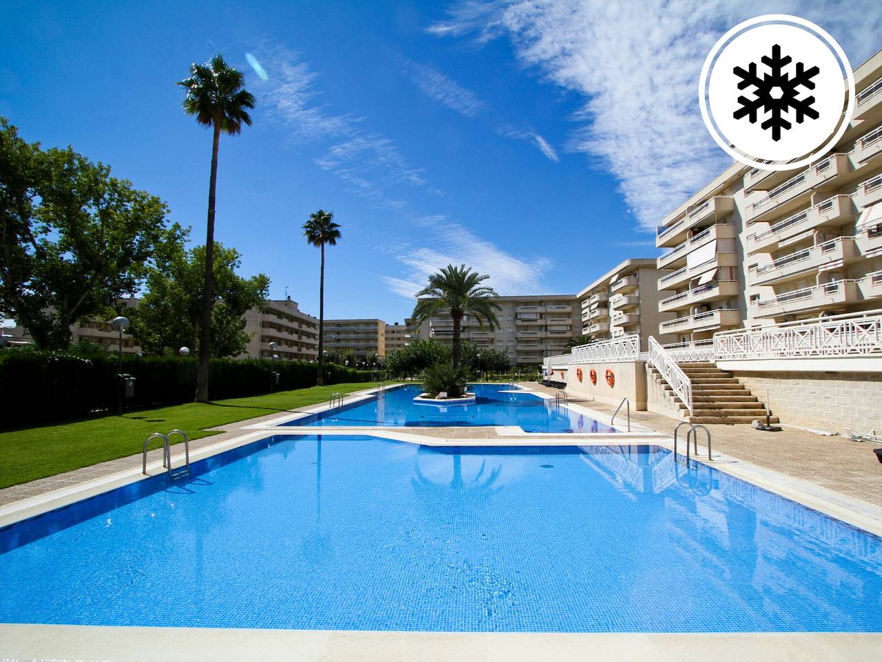 Apartamento entero, Apartamento de vacaciones para 4 personas con terraza in La Pineda, Platja de la Pineda