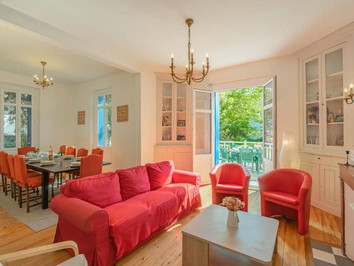 Location de vacances pour 10 personnes, avec jardin et terrasse dans Plage du Bureau - 4