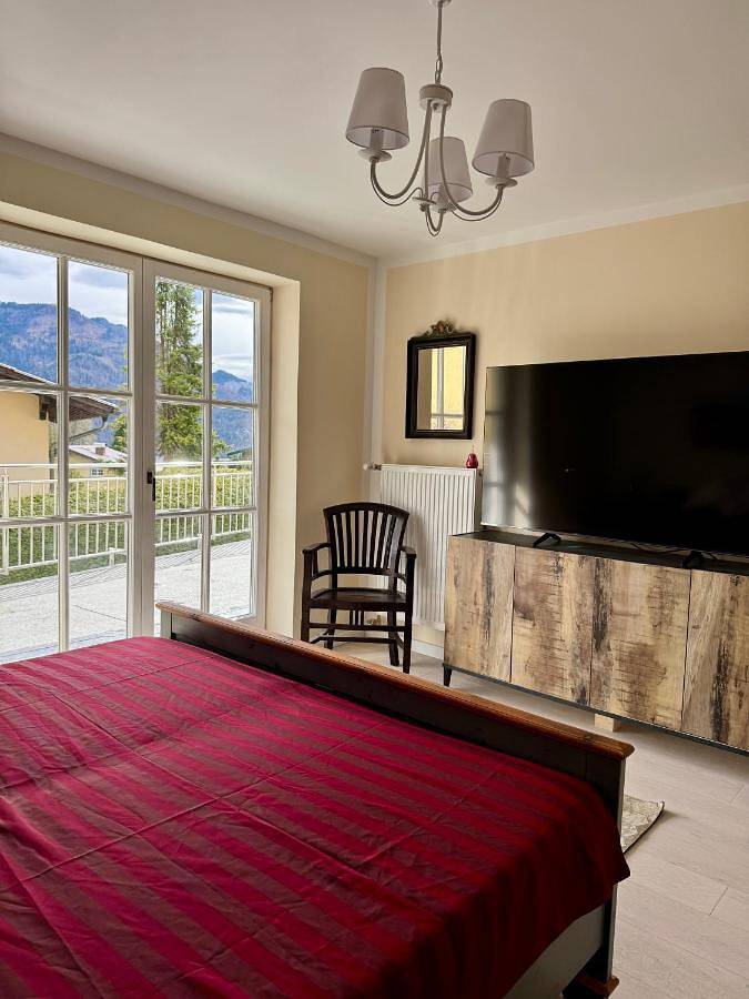 Ferienwohnung für 2 Personen, mit Terrasse und Ausblick sowie Seeblick, mit Haustier in St. Gilgen - 4