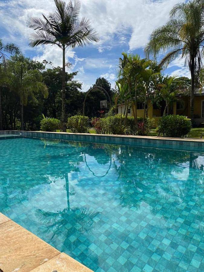 Casas e apartamentos de temporada para 16 pessoas, com terraço e piscina e ainda vista em Campo Limpo Paulista