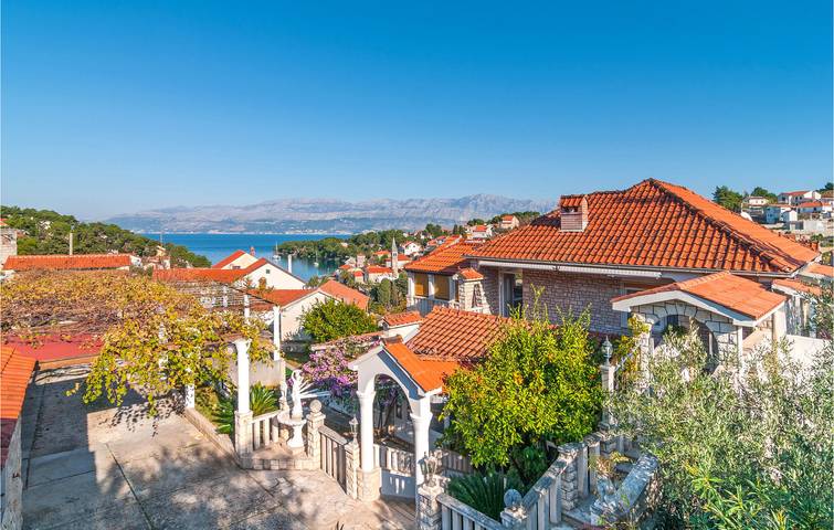 Ferienwohnung für 2 Personen, mit Terrasse und Ausblick in Dalmatien - 2