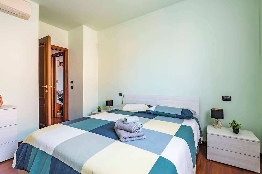 Entire apartment, Italian Chalet  with Spa Shower & Private Garden - Modena - Maranello in Casalgrande, Reggio Emilia Province