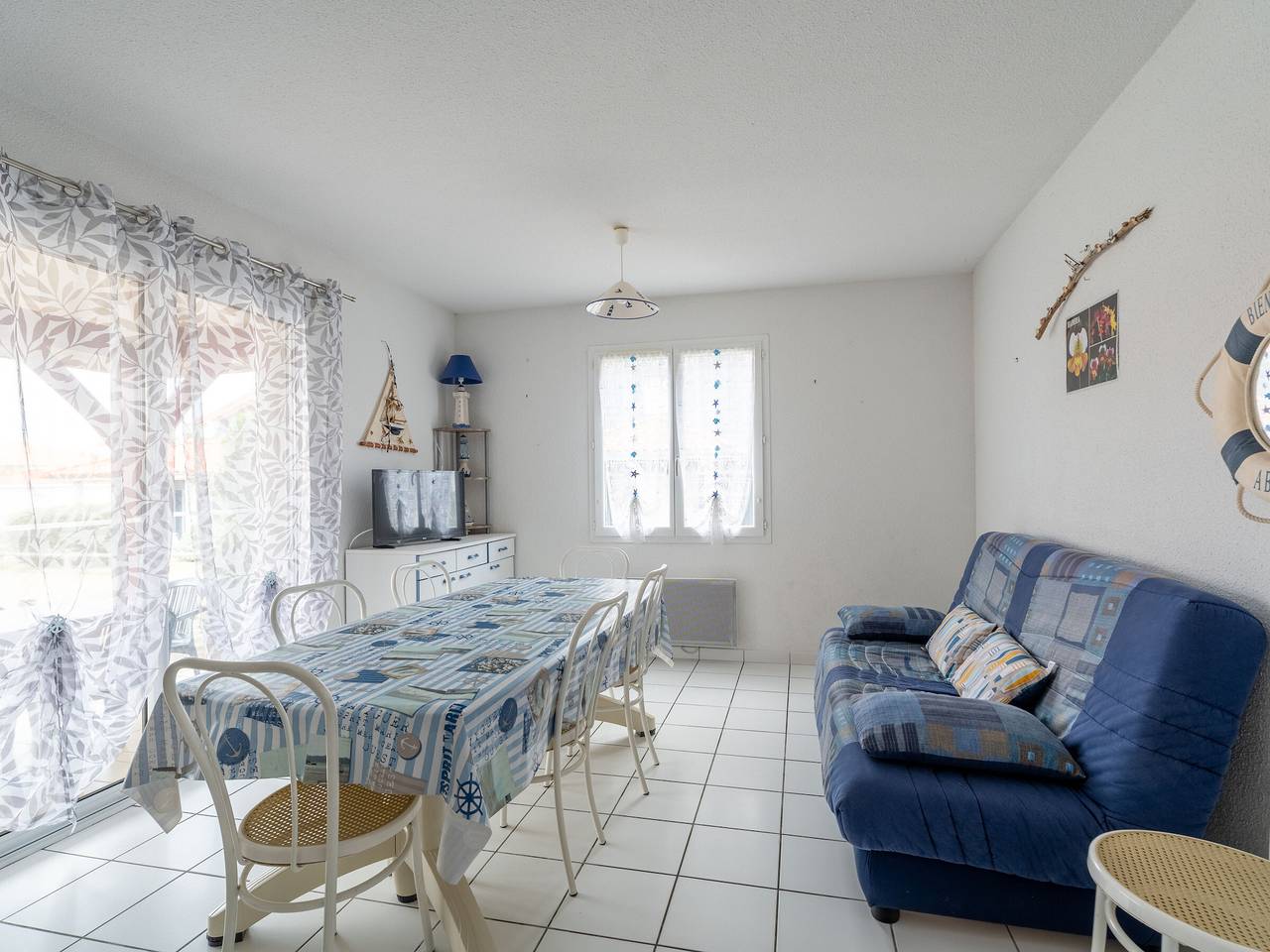 Appartement entier, Maisonnette 2 étoiles à Mimizan Plage à 200m de l'océan, 6 pers, terrasse, parking, tout confort in Mimizan, Côte d’Argent