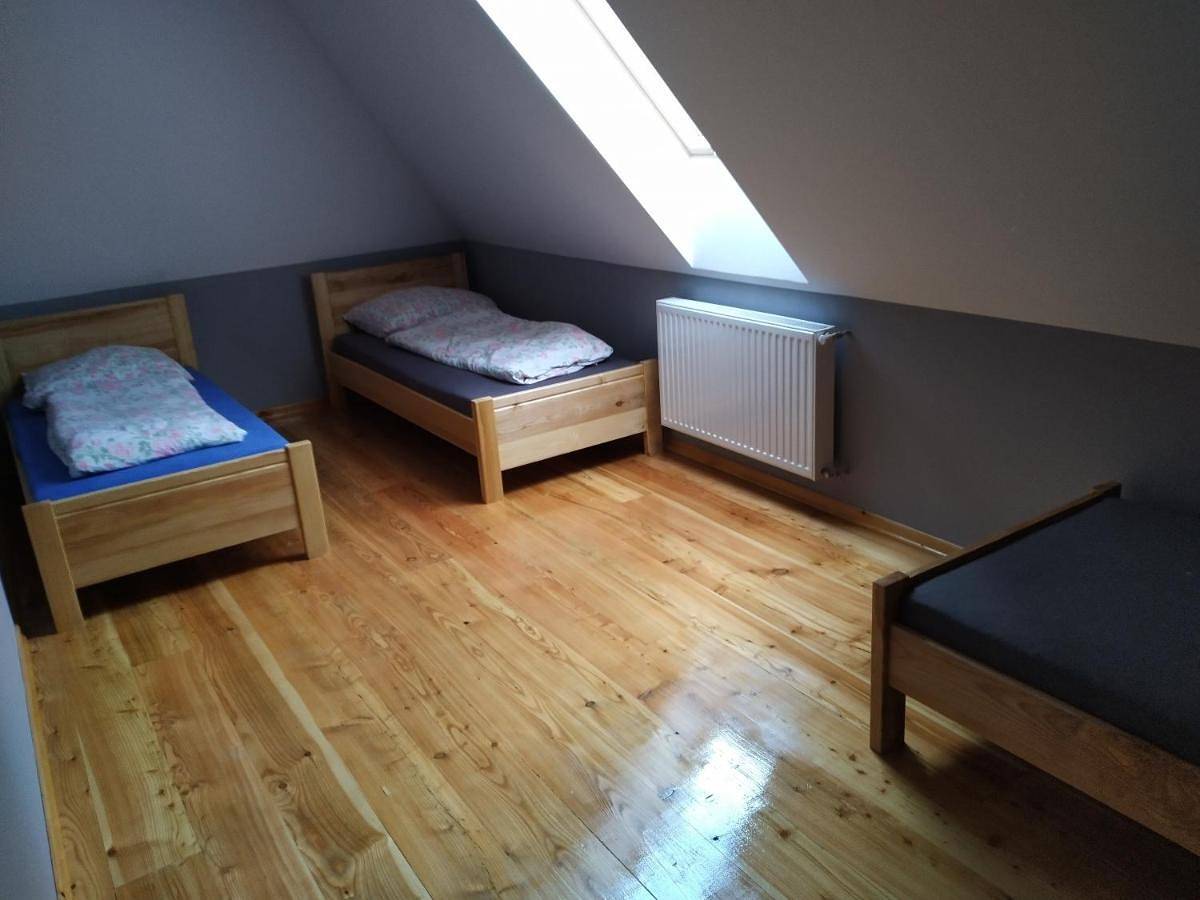 Pod Brzęczącymi Trzmielami in Kombornia, Karpaty (Polska)