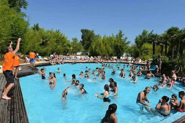 Mobil home pour 6 personnes, avec piscine et sauna, animaux acceptés à Mézos - 2