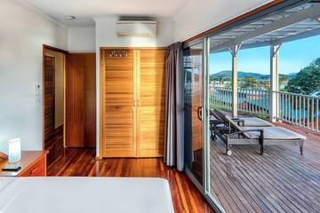 Holiday Home for 9 People in Whitsunday Islands, Queensland, Photo 2