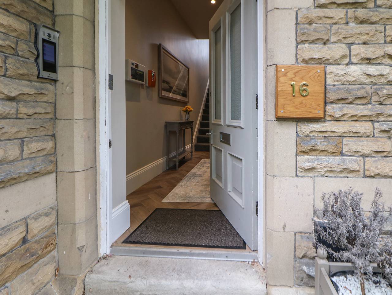 Entire apartment, Netherdale Penthouse in Buxton, Derbyshire