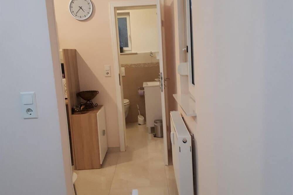 Ganze Wohnung, Ferienappartments Felia Glücksklee - Appartement 4, Erdgeschoß, Terrasse in Bad Sobernheim, Landkreis Bad Kreuznach