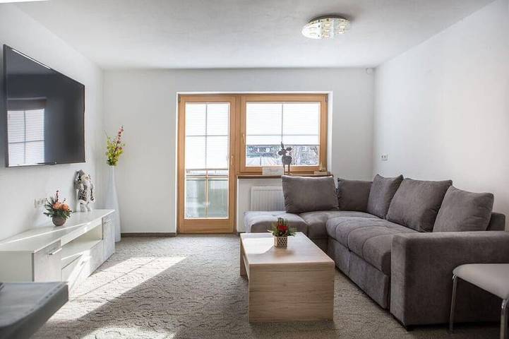 Apartment Ahorn View in Mayrhofen, Zillertaler Alpen