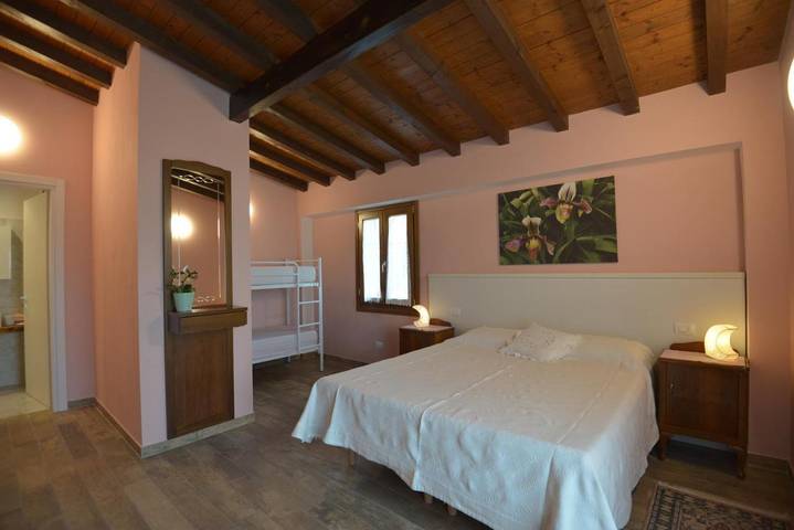 Casa vacanza per 4 persone, con giardino e panorama in Polpenazze del Garda