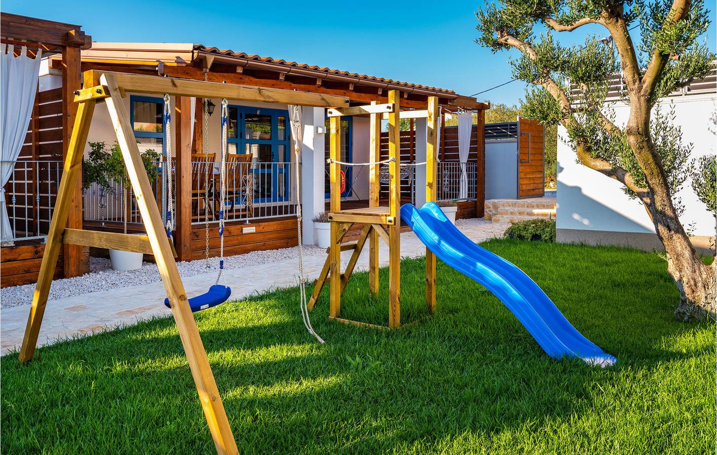 Casa de vacaciones para 15 personas con terraza in Biograd Na Moru, Region De Zadar