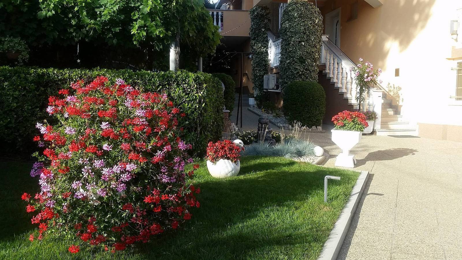 Ganze Wohnung, 2-Zimmer-Ferienwohnung mit Terrasse und Meerblick Baska, Krk A-23618-b in Baska, Krk