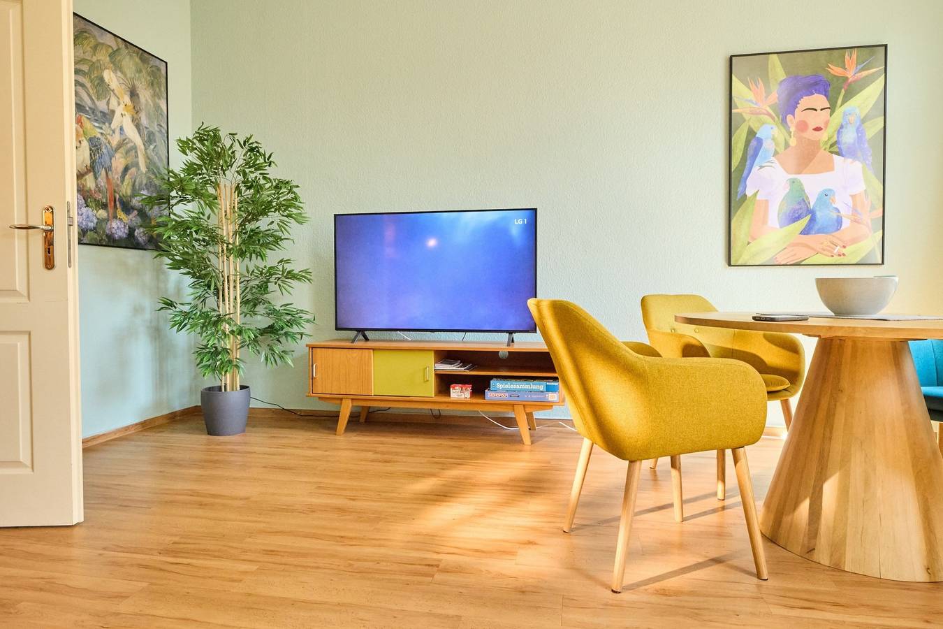 Ganze Ferienwohnung, Papagei in der Schweriner Altstadt - Abc569 in Schwerin, Schweriner See