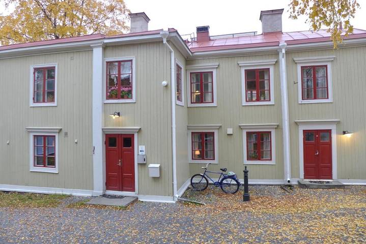 Lägenhetshotell för 4 Personer, med Terass samt Trädgård och Utsikt i Östersund