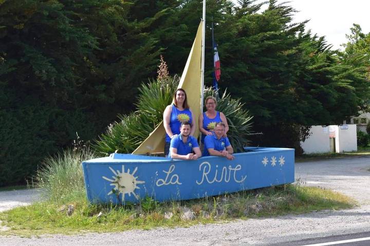 Camping pour 4 personnes, avec piscine et terrasse à Notre-Dame-de-Monts - 3