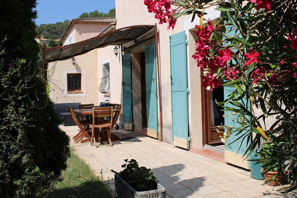 Villa la colle sur loup close to the sea, ideal family, near village in La Colle-sur-Loup, Cannes und Umgebung