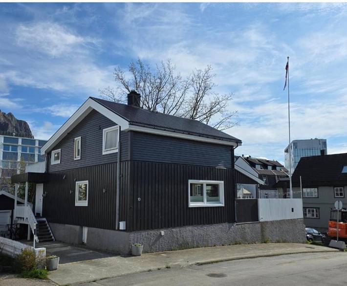 Location de vacances pour 7 personnes, avec jardin et vue dans Svolvær - 4