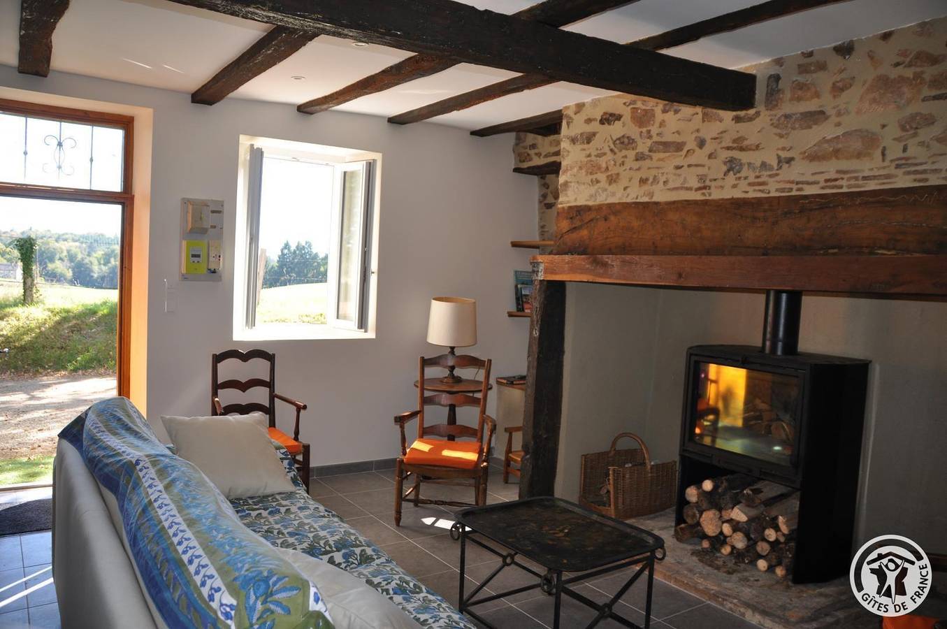 Acogedora casa rural de 100 m² con aparcamiento cerca de Tulle in Tulle, Región de Tulle