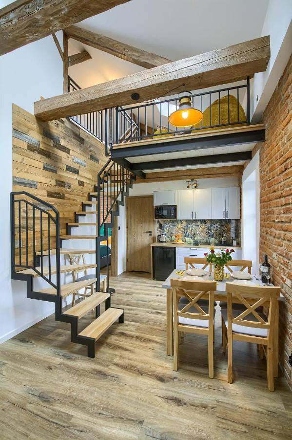Apartament wakacyjny dla 5 osób, z sauna i balkon oraz jacuzzi w Muszyna