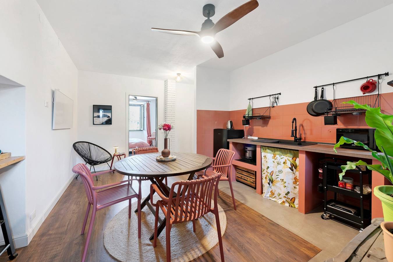 Entire apartment, Apartment 'Ca' Bo' with Mountain View and Wi-Fi in Roè Volciano, Garda Mountains