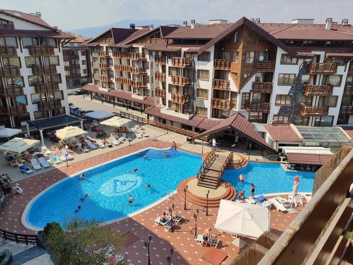 Gîte pour 4 personnes, avec sauna et jacuzzi ainsi que jardin et piscine dans Bansko - 2