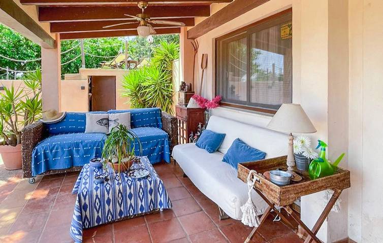 Finca for 6 people, with Terrace and Hot tub as well as Garden in Son Ametler