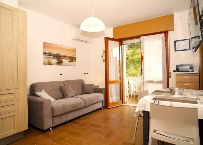 Studio entier, Studio élégant au bord de la lagune à Lignano in Lignano Sabbiadoro, Province d'Udine
