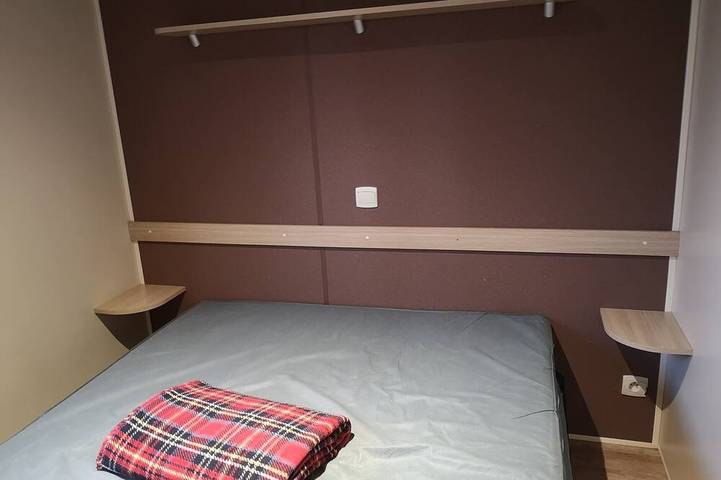 Mobil home pour 6 personnes à Trogues - 2