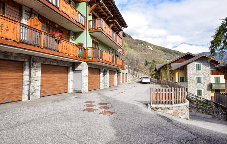 Chalet per 4 persone, con terrazza in Val Camonica