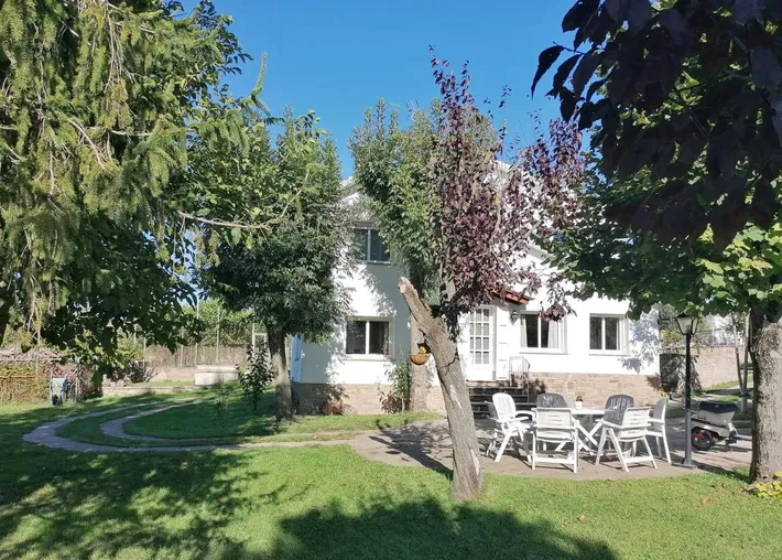 Casa rural para 7 personas, con jardín además de piscina y vistas, Se admiten mascotas - 1